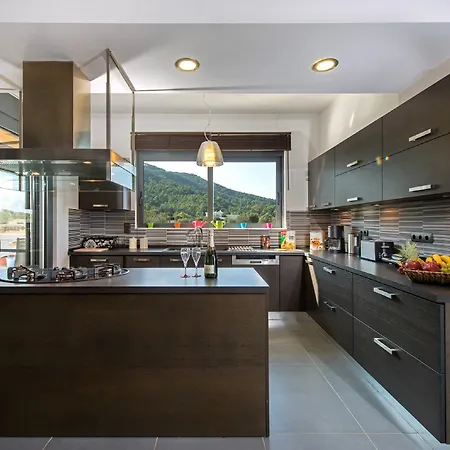 Vilă Filerimos Garden