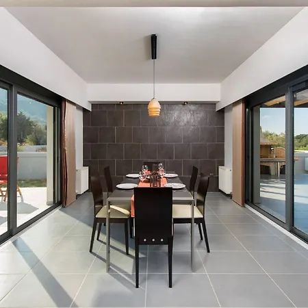 Вилла Filerimos Garden *