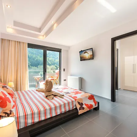 Filerimos Garden 이알리소스